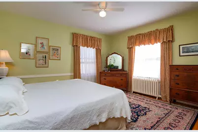 999 Portland Avenue, Saint Paul, MN 55104 - Photo 28