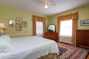 999 Portland Ave, Saint Paul, MN 55104 - Photo 28