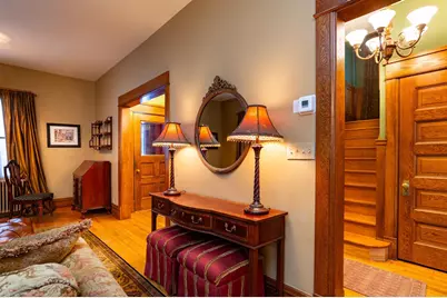 999 Portland Avenue, Saint Paul, MN 55104 - Photo 10