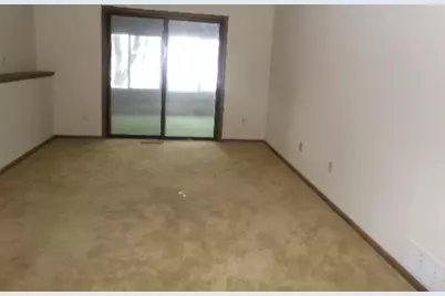 2 Hazeltine Estates, Chaska, MN 55318 - Photo 8