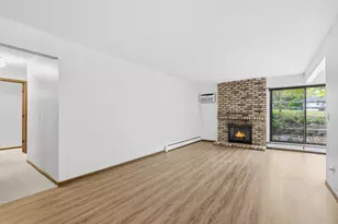 4648 Cedar Lk Rd S, Saint Louis Park, MN 55416 - Photo 2