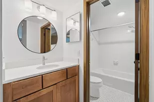 4648 Cedar Lk Rd S, Saint Louis Park, MN 55416 - Photo 18