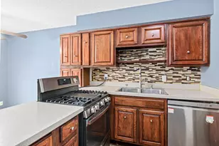 5636 Brookdale Dr N, Brooklyn Park, MN 55443 - Photo 6