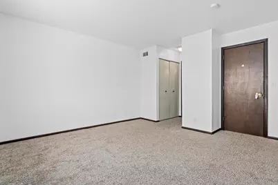 5636 Brookdale Drive N, Brooklyn Park, MN 55443 - Photo 22