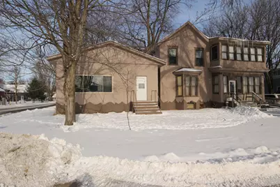 345 W 4th Street, Rush City, MN 55069 - Photo 2