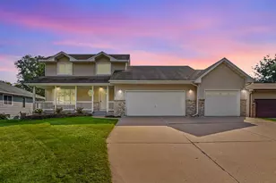 136 71 1/2 Way NE, Fridley, MN 55432 - Photo 2