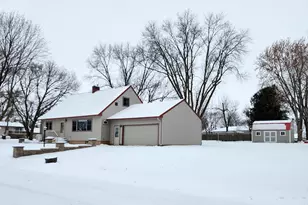 330 1st St W, Lake Lillian, MN 56253 - Photo 2