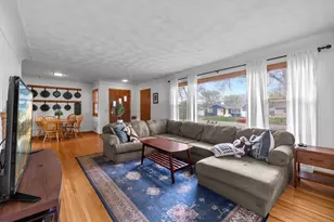 4525 Quail Ave N, Robbinsdale, MN 55422 - Photo 6