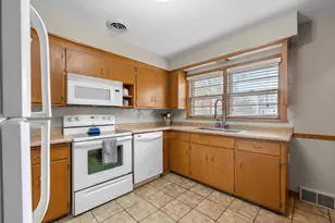 4525 Quail Ave N, Robbinsdale, MN 55422 - Photo 10