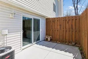 3873 Dolomite Dr, Eagan, MN 55122 - Photo 22