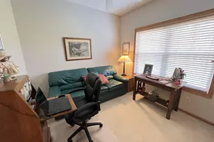 7517 5th St N, Oakdale, MN 55128 - Photo 18