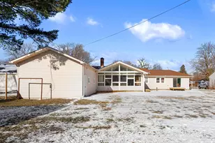 323 Murray St, Owatonna, MN 55060 - Photo 4