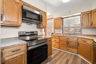 323 Murray St, Owatonna, MN 55060 - Photo 18