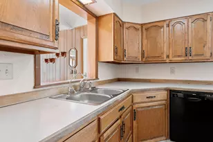 323 Murray St, Owatonna, MN 55060 - Photo 16