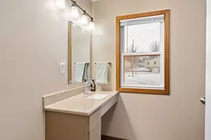323 Murray St, Owatonna, MN 55060 - Photo 22