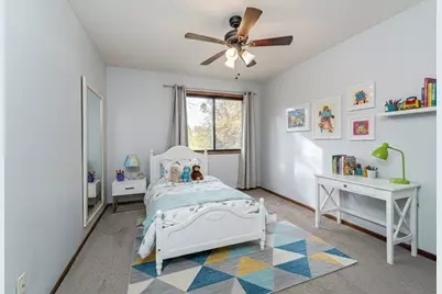 7656 13th Street N, Oakdale, MN 55128 - Photo 10