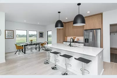 2811 Wildflower Lane SW, Rochester, MN 55902 - Photo 12