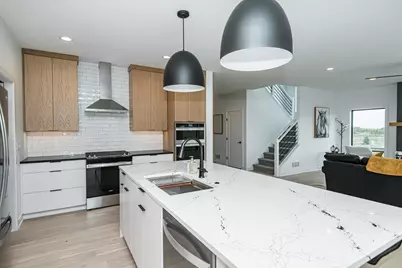 2811 Wildflower Lane SW, Rochester, MN 55902 - Photo 14