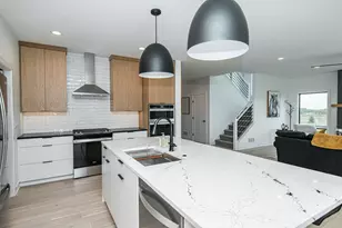 2811 Wildflower Ln SW, Rochester, MN 55902 - Photo 14