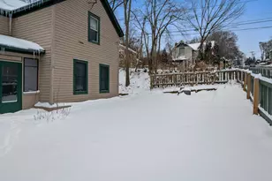 321 Myrtle St W, Stillwater, MN 55082 - Photo 2