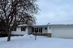 280 4th Ave SE, Plainview, MN 55964 - Photo 2