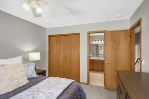 1251 Lake Susan Hills Dr, Chanhassen, MN 55317 - Photo 14