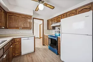 7050 Pioneer Trail, Greenfield, MN 55357 - Photo 14