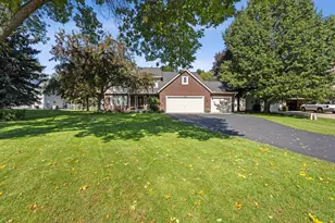 8769 Jewel Ave S, Cottage Grove, MN 55016 - Photo 1