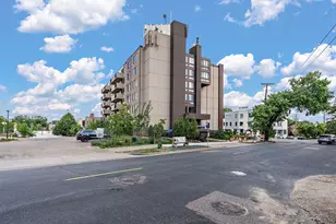 2800 W 44th St, Minneapolis, MN 55410 - Photo 1