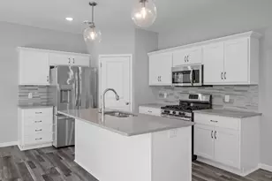 10472 Goodview Ave S, Cottage Grove, MN 55016 - Photo 6