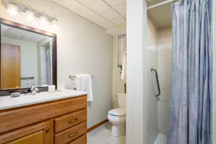 1404 Primrose Curve, Roseville, MN 55113 - Photo 20