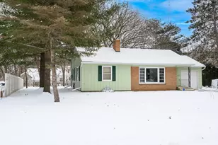 102 Woodhill Rd, Saint Cloud, MN 56301 - Photo 1