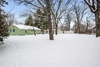102 Woodhill Road, Saint Cloud, MN 56301 - Photo 2