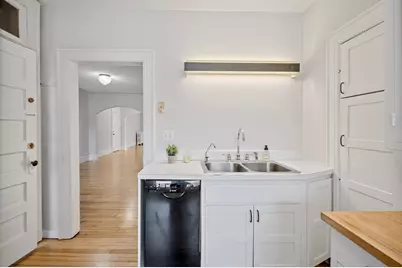 2112 Emerson Avenue S #3, Minneapolis, MN 55405 - Photo 8