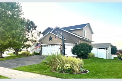 213 Ardennes Avenue E, Shakopee, MN 55379 - Photo 38