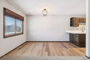 1118 E 145th St, Burnsville, MN 55337 - Photo 8