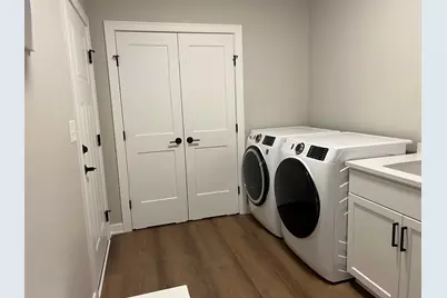 2306 Elk Run Drive SE, Pine Island, MN 55963 - Photo 10