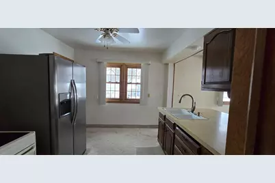 918 Clausen Avenue, Albert Lea, MN 56007 - Photo 10