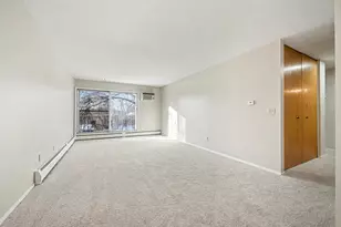 183 Little Canada Rd E, Little Canada, MN 55117 - Photo 10