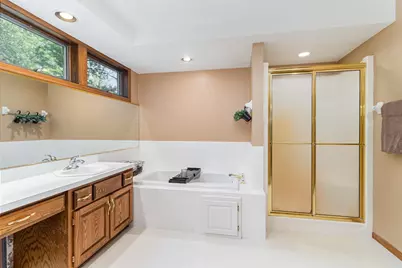 11452 Knollwood Court NE, Blaine, MN 55449 - Photo 14