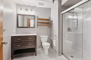 400 N 1st St, Minneapolis, MN 55401 - Photo 16