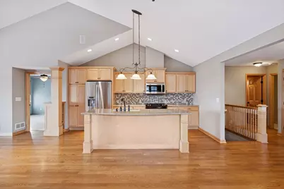 1336 Palisade Path, Woodbury, MN 55129 - Photo 8