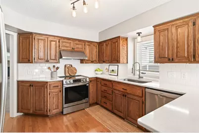 4119 Thornhill Lane, Vadnais Heights, MN 55127 - Photo 12