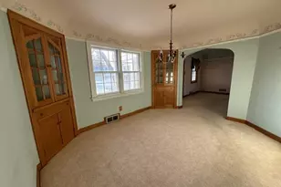 700 Oakland Pl NE, Austin, MN 55912 - Photo 12