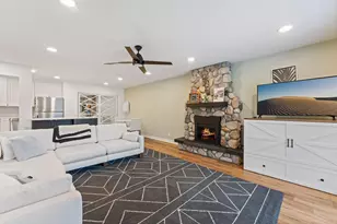 5607 Green Cir Dr, Minnetonka, MN 55343 - Photo 10