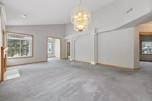 4125 Lawndale Ln N, Plymouth, MN 55446 - Photo 10