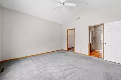 4125 Lawndale Lane N, Plymouth, MN 55446 - Photo 22