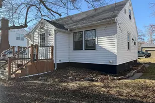 411 2nd St NE, Fosston, MN 56542 - Photo 2