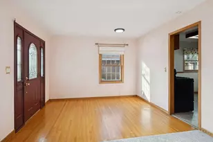 1312 E 93 1/2 St, Bloomington, MN 55425 - Photo 4