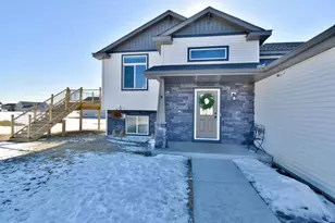 107 Collina Cir, Avon, MN 56310 - Photo 2